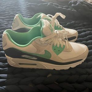 Nike air max 90, Size 6.5 mint green and white, barely worn
